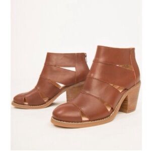 Seychelles Brown Ankle Boots